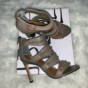 ☀️Dolce Vita 4inch Steffie Taupe Heels - Size 7.5